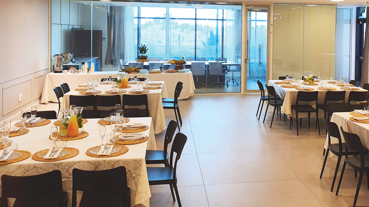 mercaz_mevakrik_1280x7205